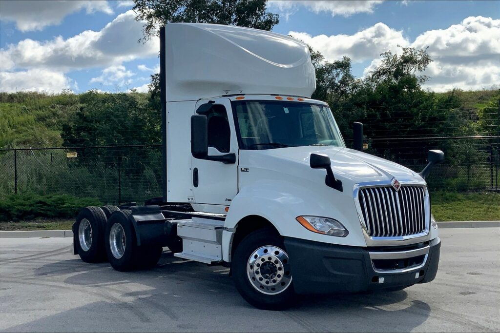 2020 INT LT625 6×4 Day Cab