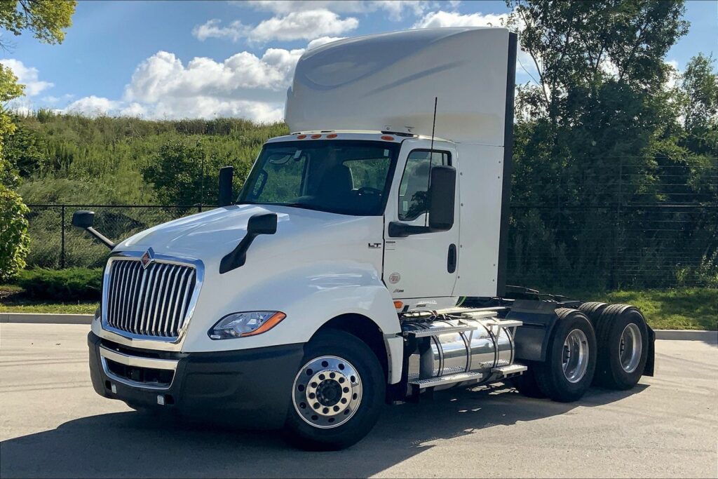 2020 INT LT625 6×4 Day Cab