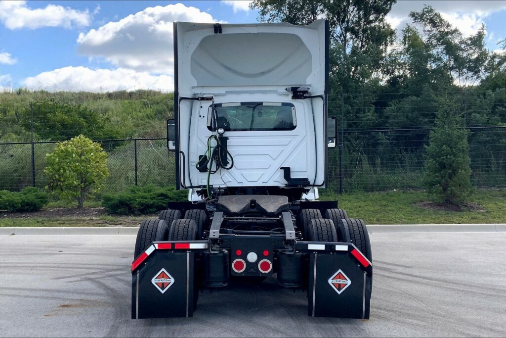 2020 INT LT625 6×4 Day Cab