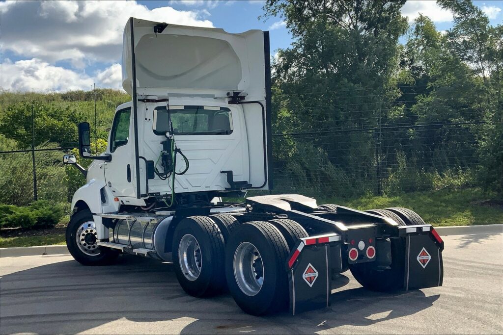2020 INT LT625 6×4 Day Cab
