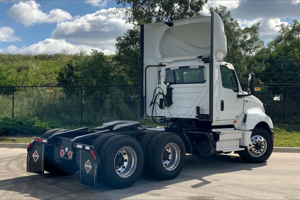 2020 INT LT625 6×4 Day Cab