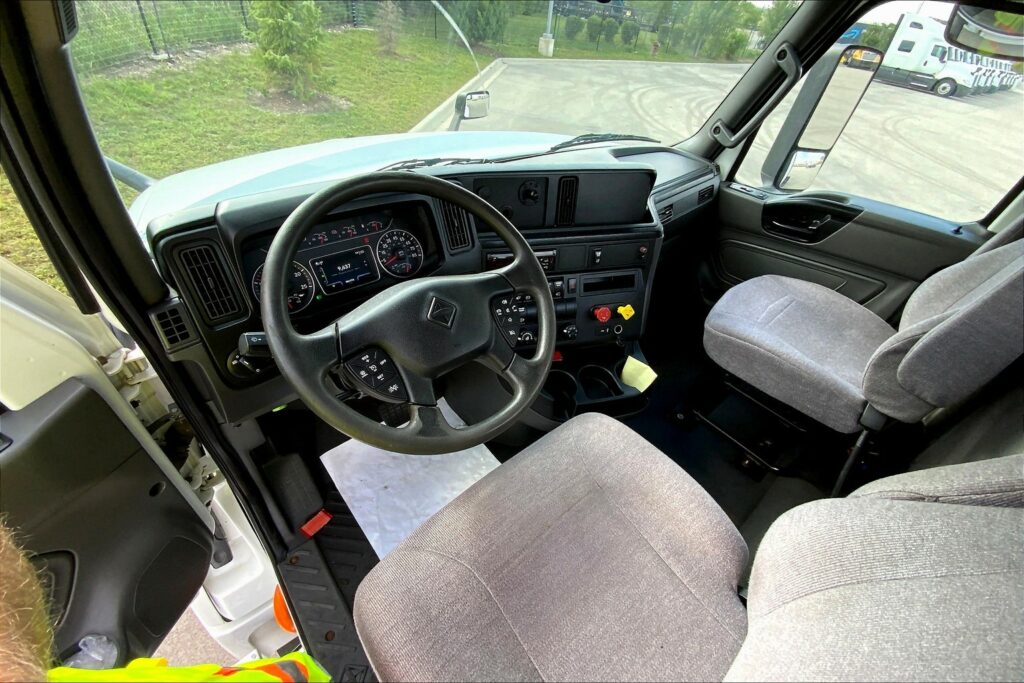 2020 INT LT625 6×4 Day Cab