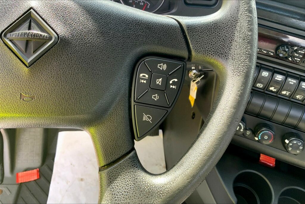 2020 INT LT625 6×4 Day Cab