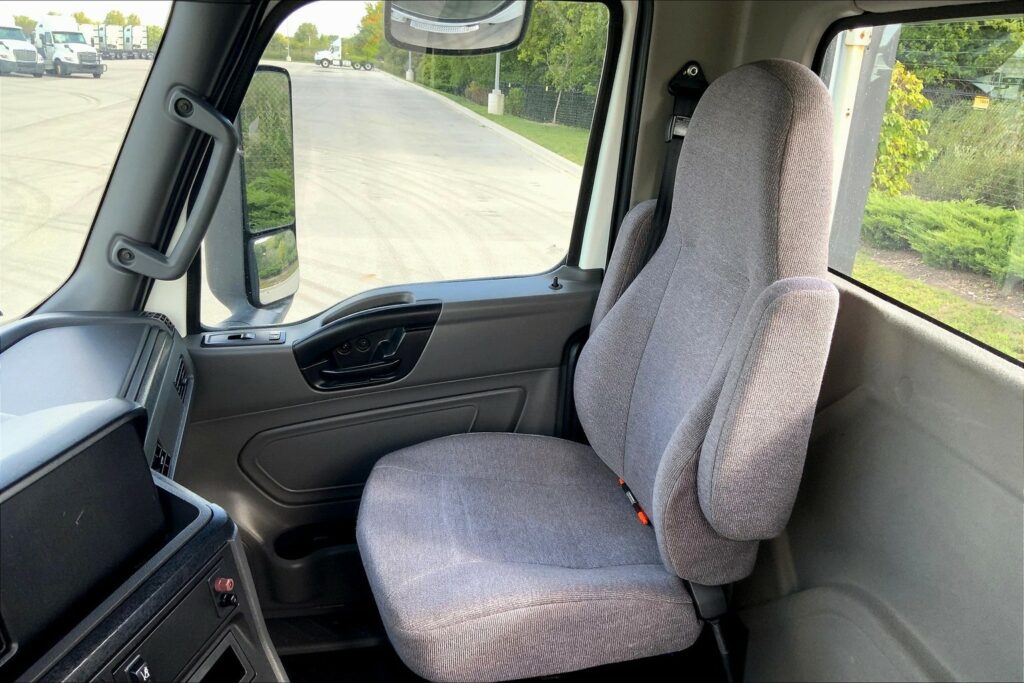 2020 INT LT625 6×4 Day Cab