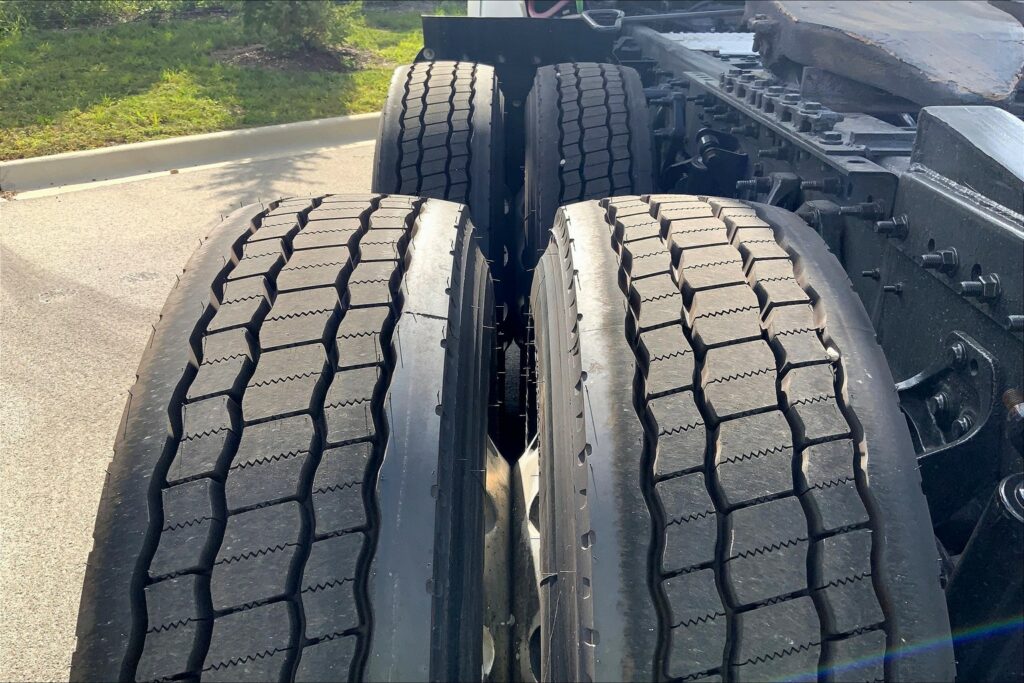 2020 INT LT625 6×4 Day Cab