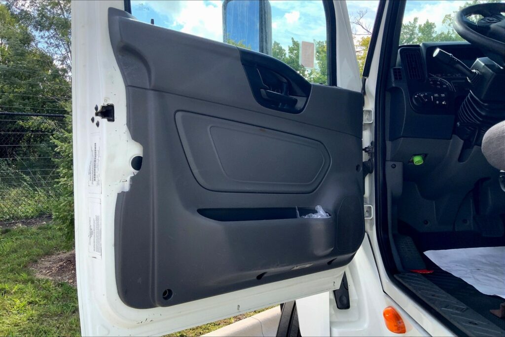 2020 INT LT625 6×4 Day Cab