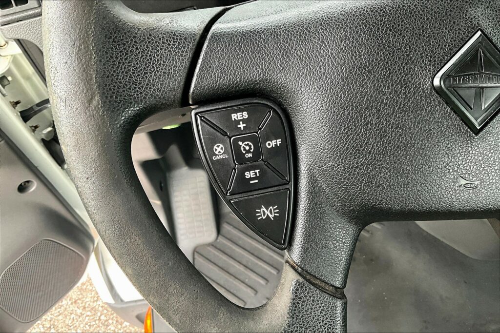 2019 INT LT625 6×4 Day Cab