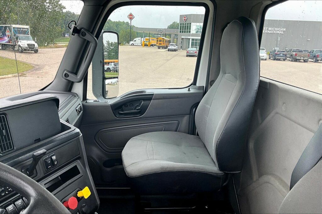 2019 INT LT625 6×4 Day Cab