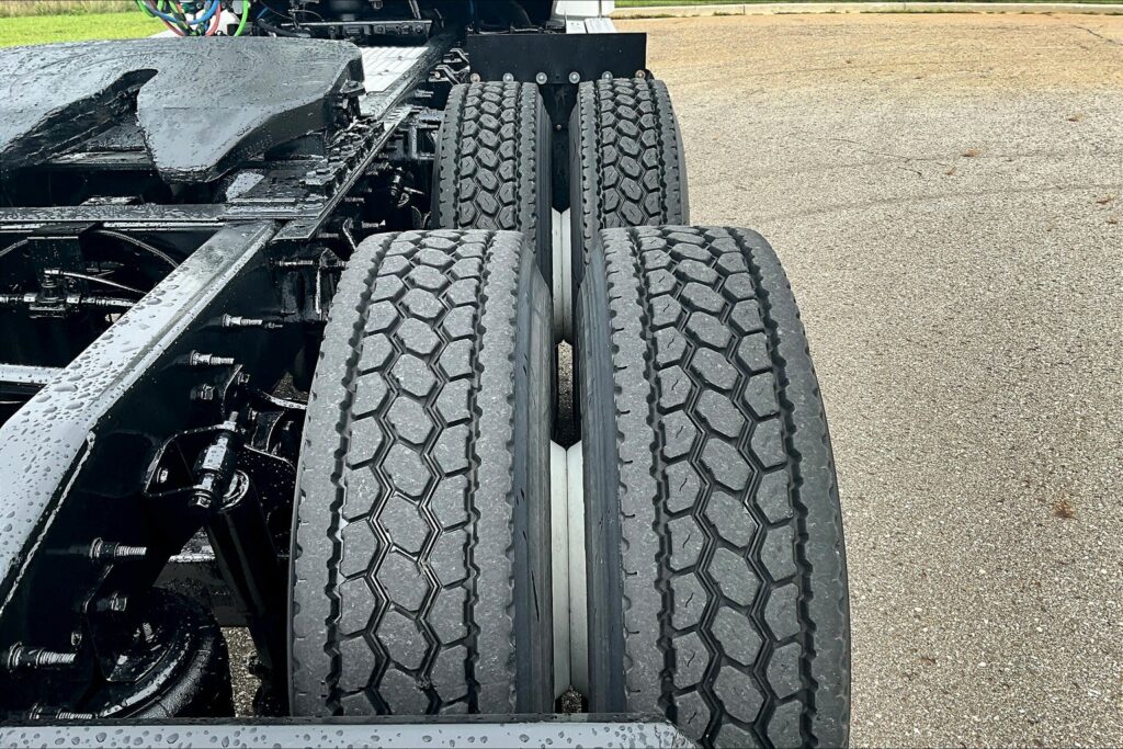 2019 INT LT625 6×4 Day Cab