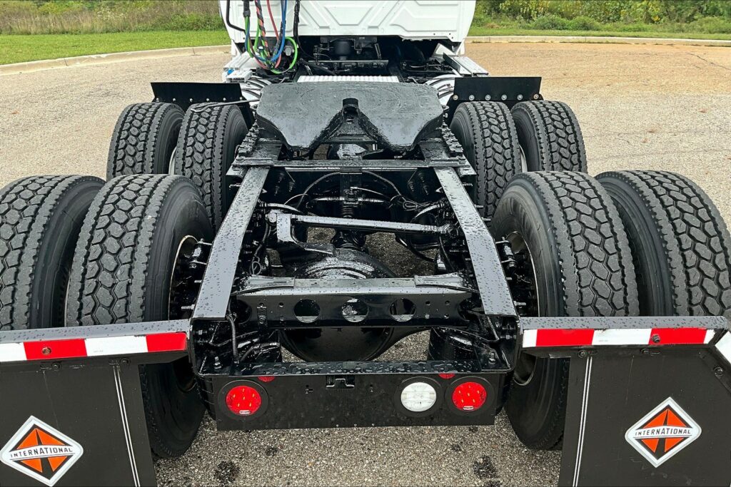 2019 INT LT625 6×4 Day Cab