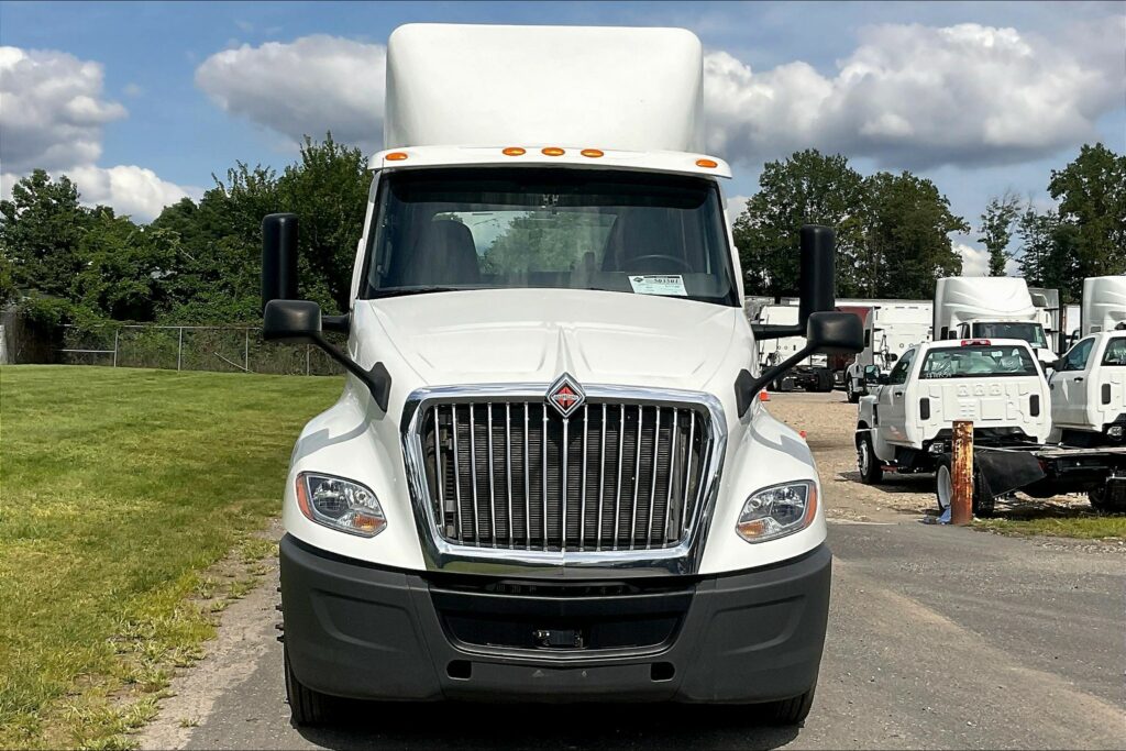 2019 INT LT625 6×4 Day Cab