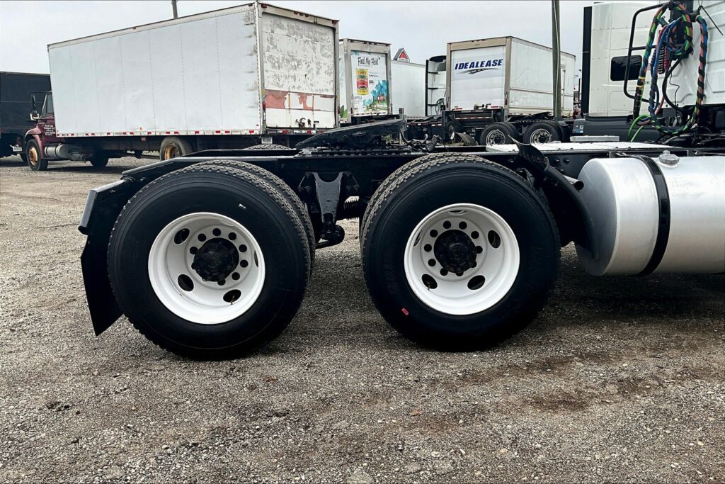 2019 INT LT625 6×4 Day Cab