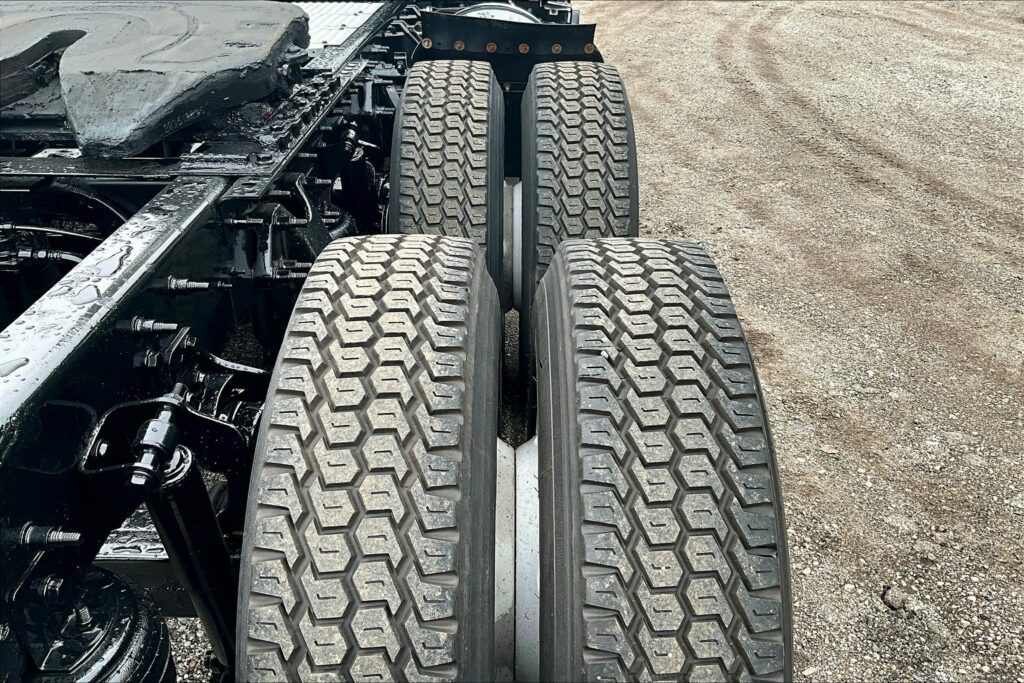 2019 INT LT625 6×4 Day Cab