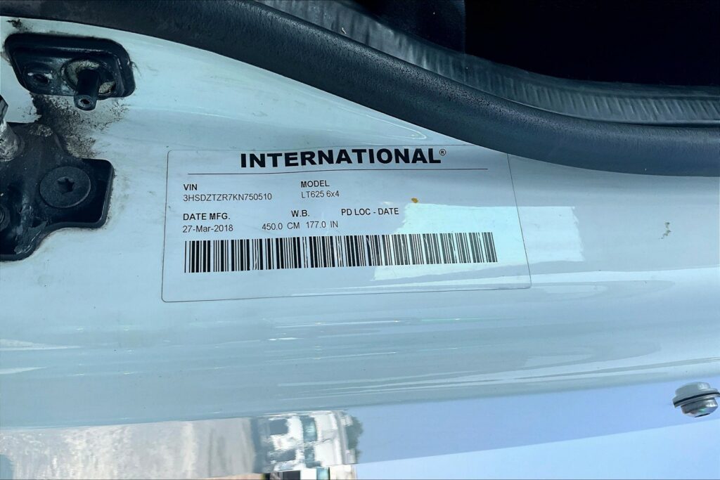 2019 INT LT625 6×4 Day Cab