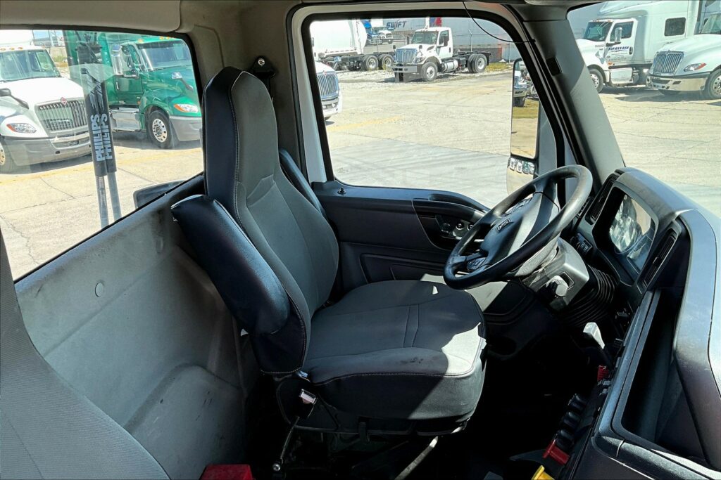 2019 INT LT625 6×4 Day Cab
