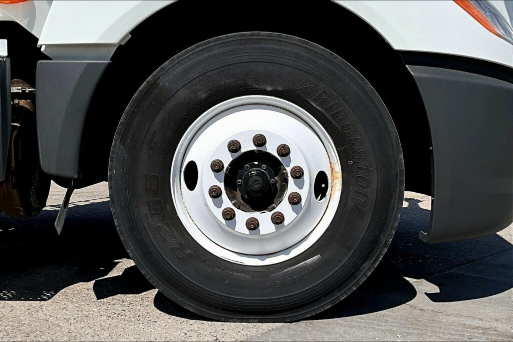 2019 INT LT625 6×4 Day Cab