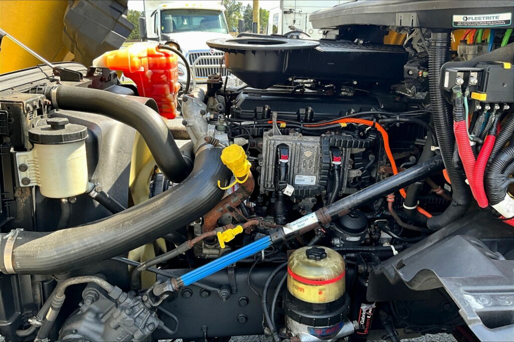 2019 INT LT625 6×4 Day Cab