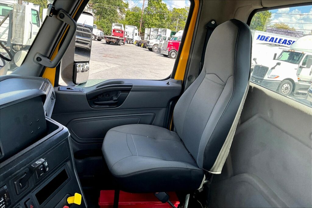2019 INT LT625 6×4 Day Cab