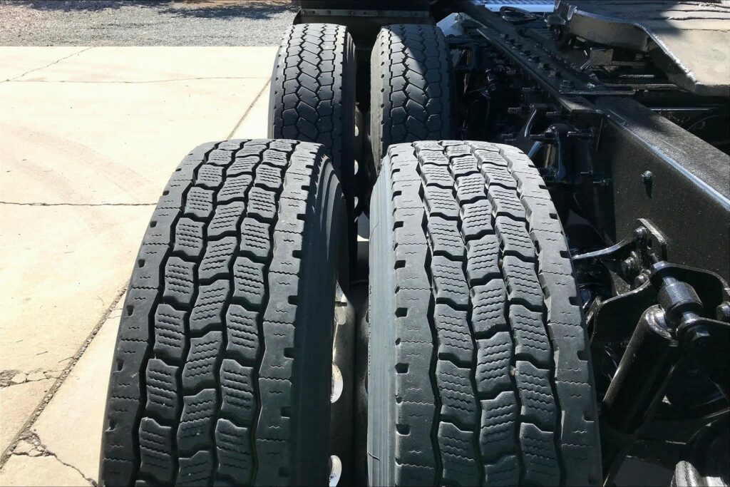 2022 INT LT625 6×4 Sleeper