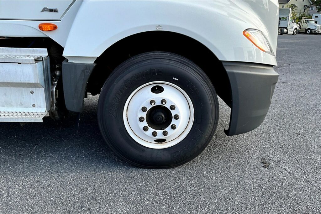 2019 INT LT625 6×4 Day Cab