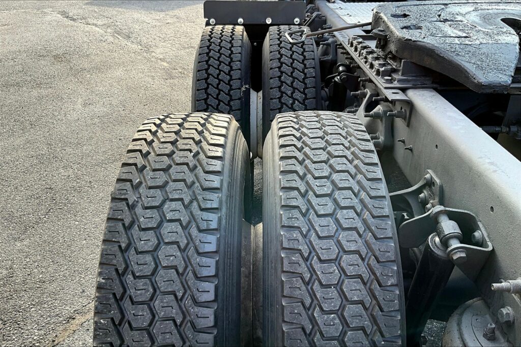 2019 INT LT625 6×4 Day Cab