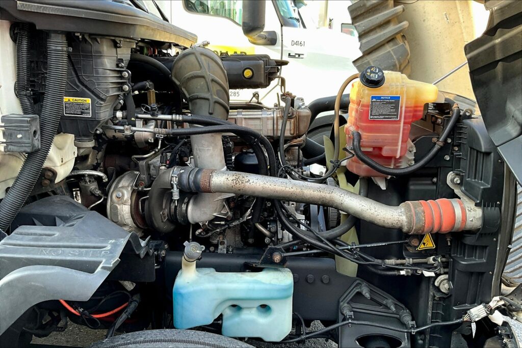 2019 INT LT625 6×4 Day Cab