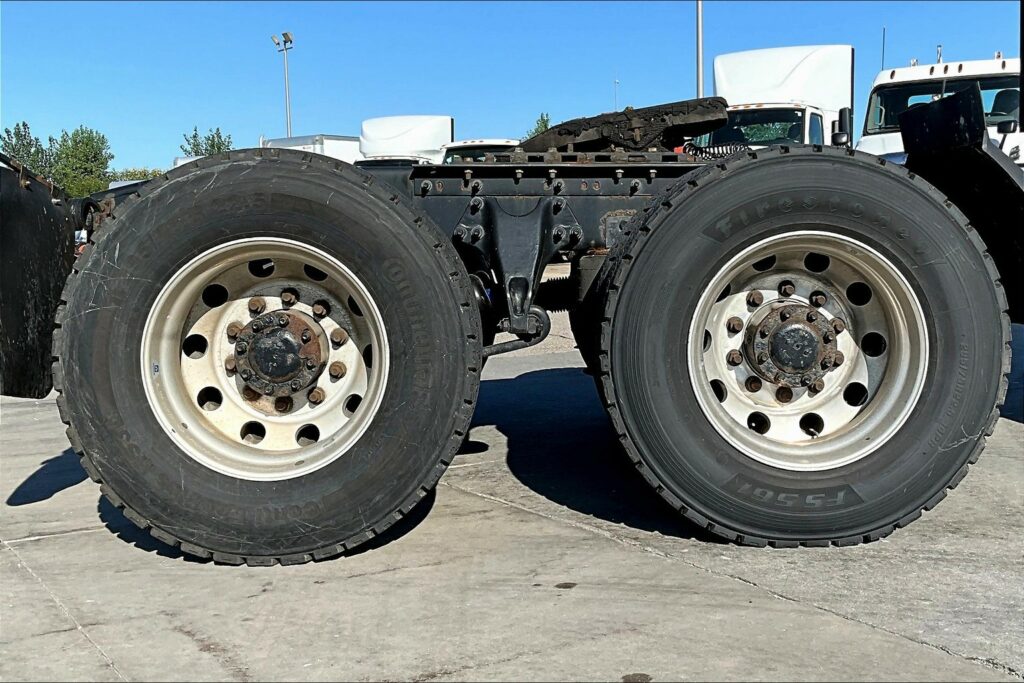 2021 INT LT625 6×4 Sleeper