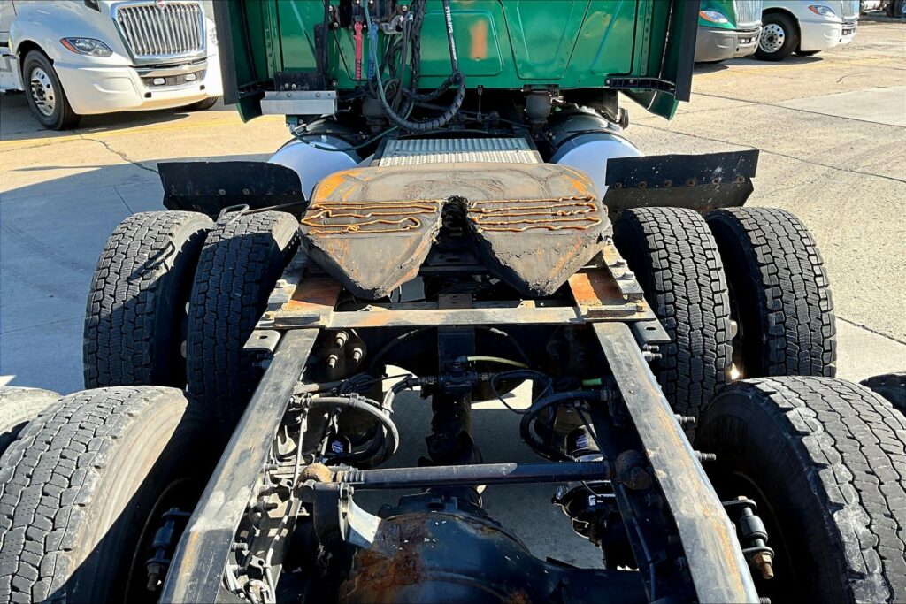 2021 INT LT625 6×4 Sleeper