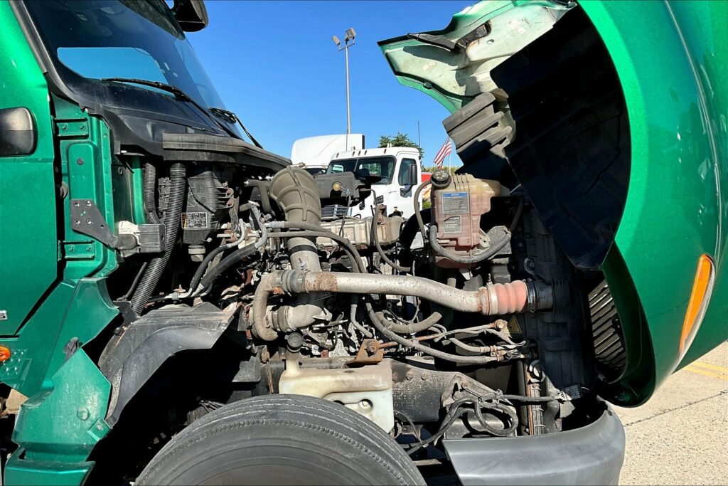 2021 INT LT625 6×4 Sleeper