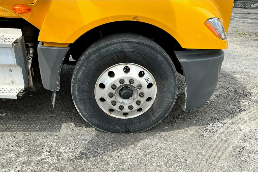 2019 INT LT625 6×4 Day Cab