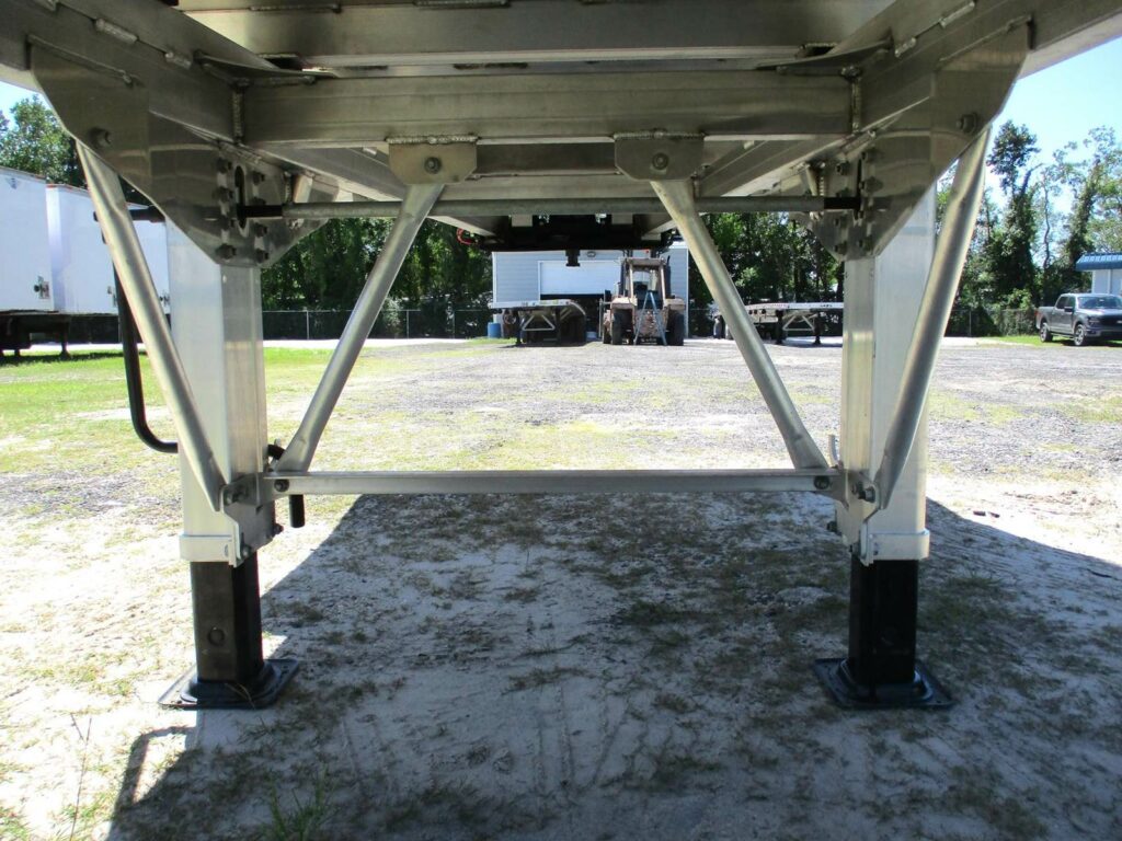 2026 Trailstar 39X84X60 FRAMELESS DROP DOWN FENDER BEDLINER MANDO