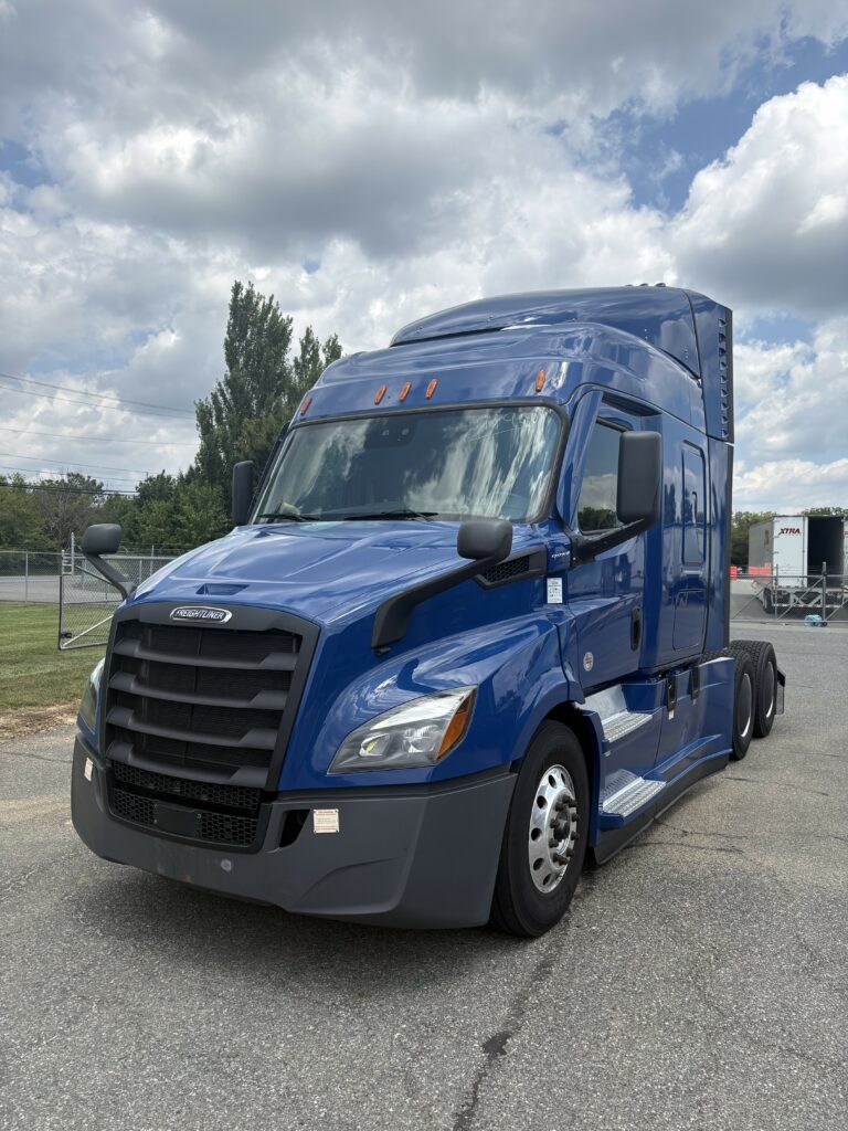2021 Freightliner Sleeper