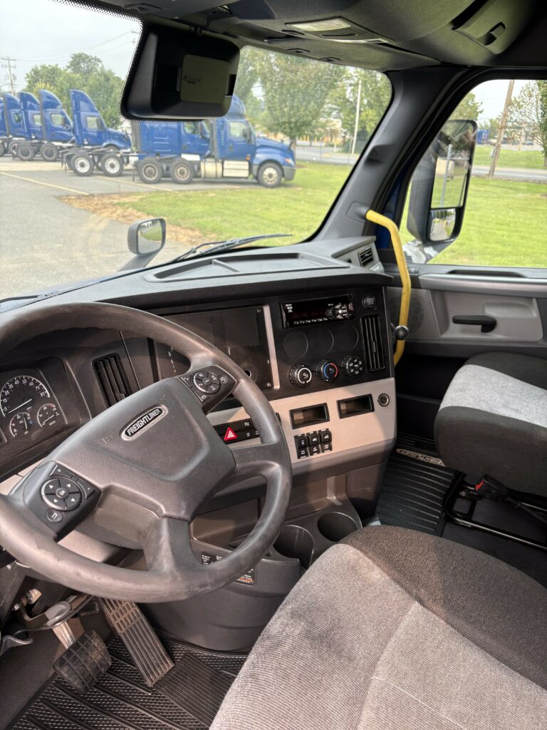2021 Freightliner Sleeper