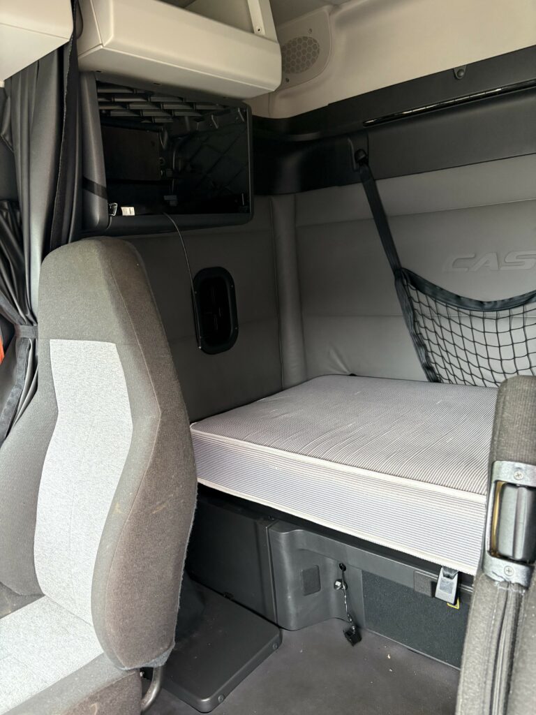 2021 Freightliner Sleeper