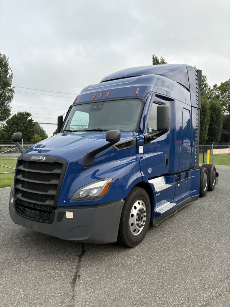 2021 Freightliner Sleeper