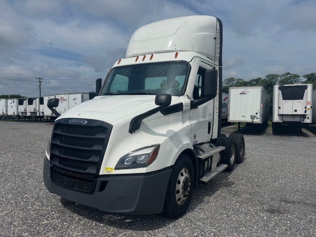 2021 Freightliner Sleeper