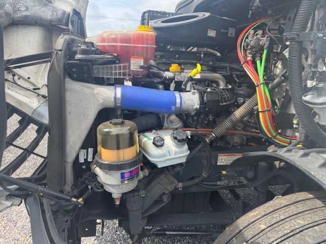 2021 Freightliner Day Cab