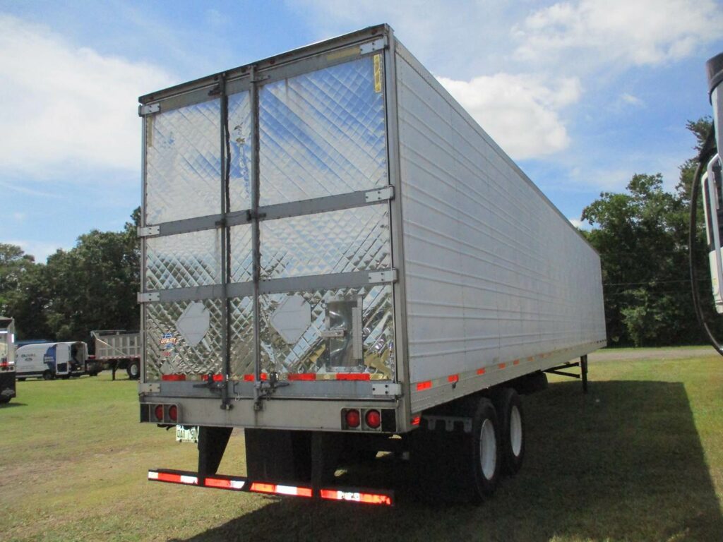 2009 UTILITY CARRIER 2100A UNIT WITH 27,466 HOURS