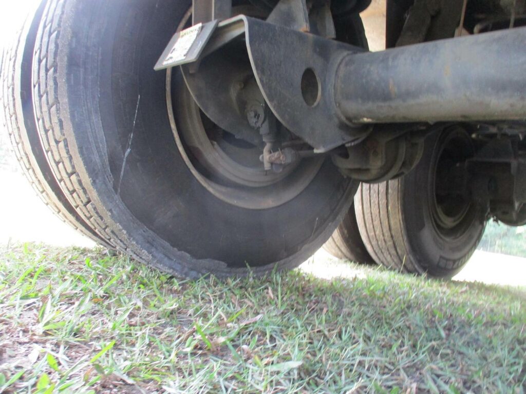 2009 UTILITY CARRIER 2100A UNIT WITH 27,466 HOURS