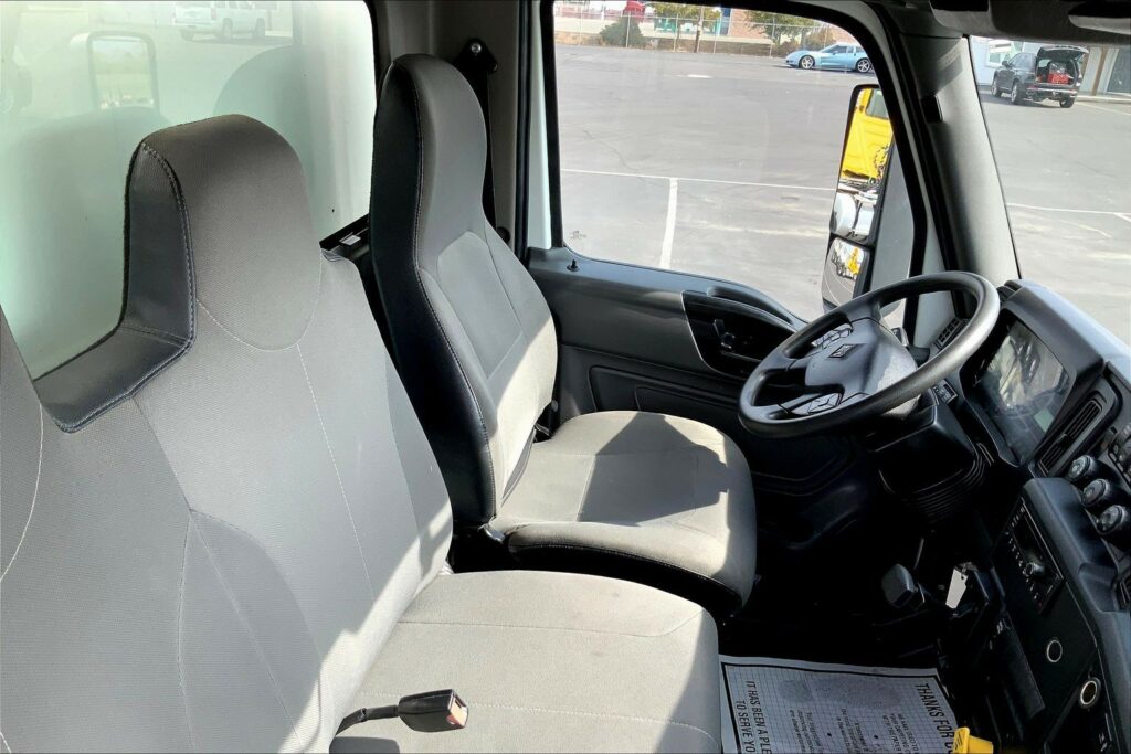 2021 CUM MV607 Medium Conventional