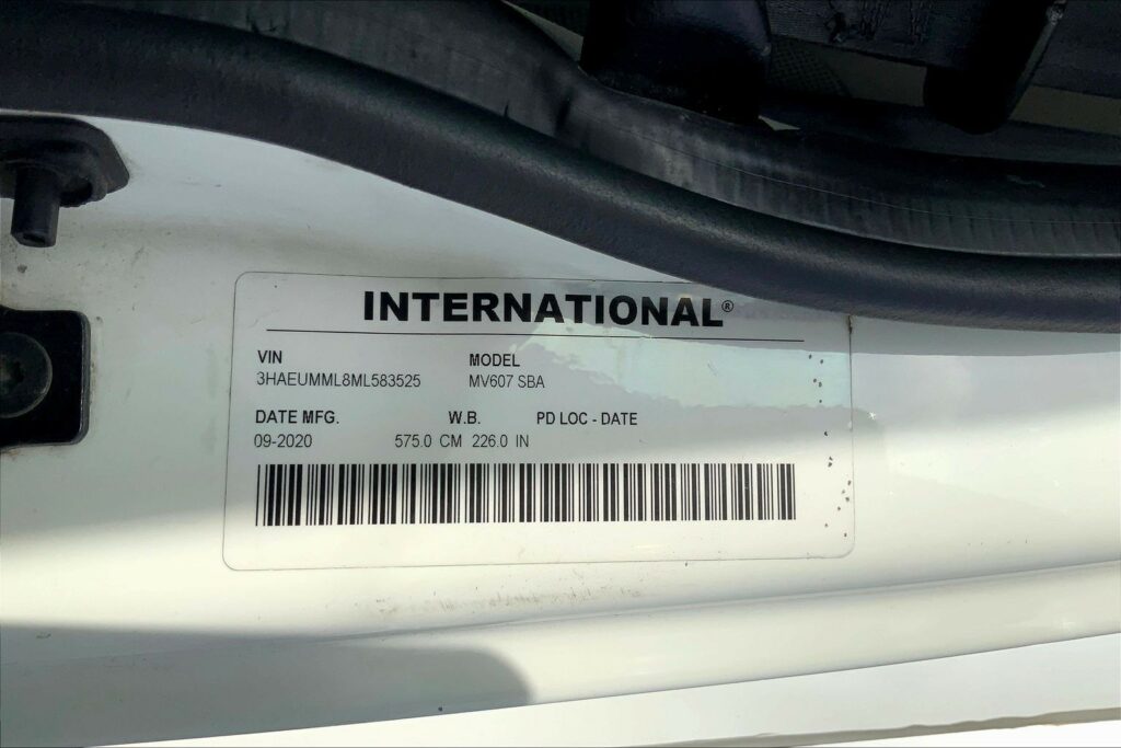 2021 CUM MV607 Medium Conventional