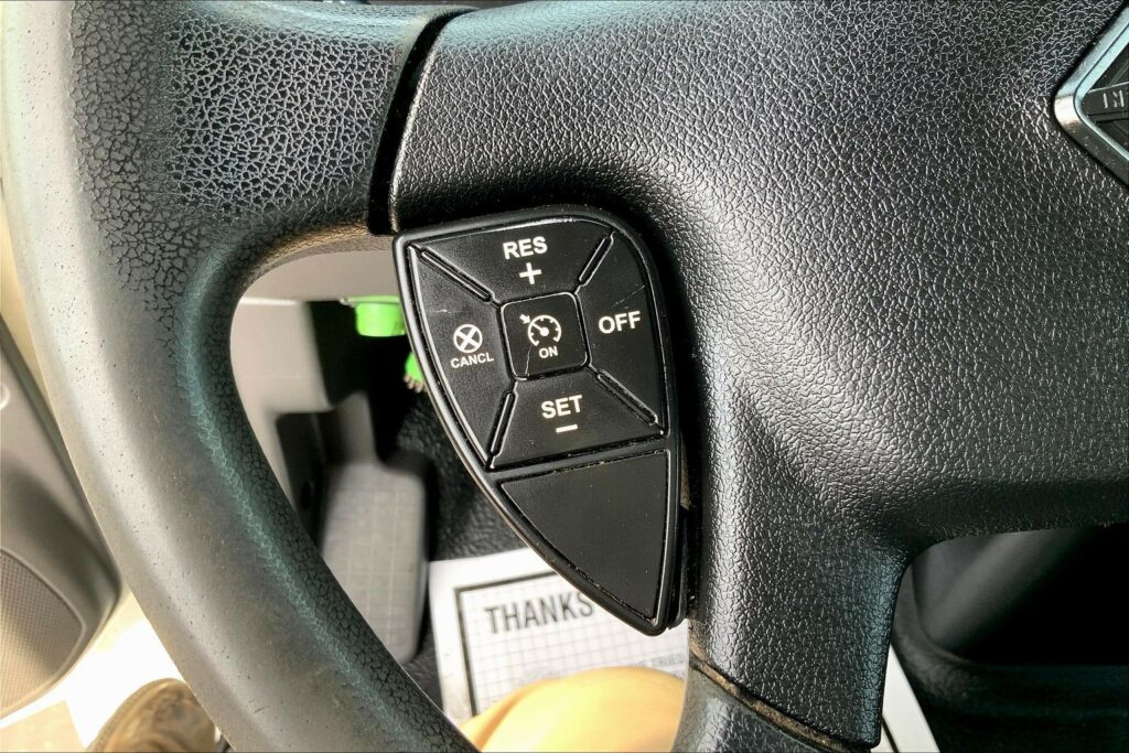 2021 CUM MV607 Medium Conventional