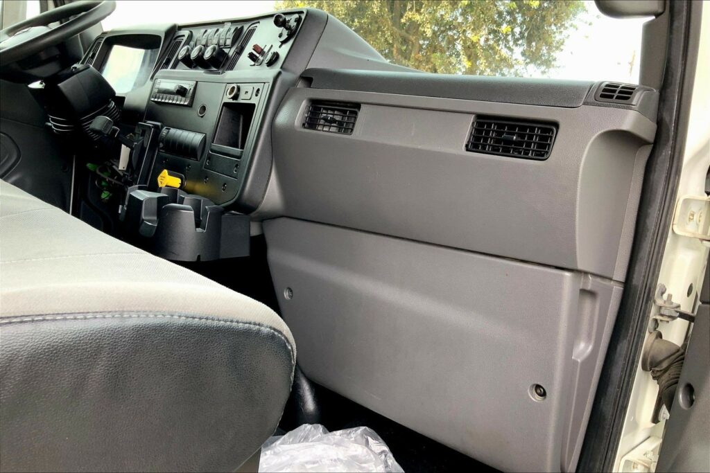 2021 CUM MV607 Medium Conventional