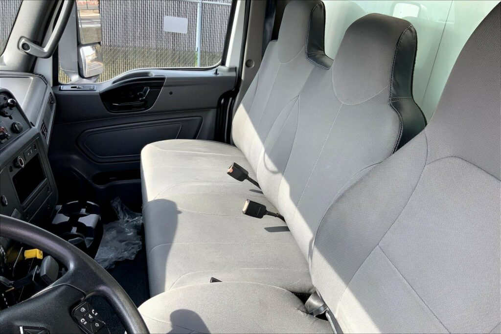 2021 CUM MV607 Medium Conventional