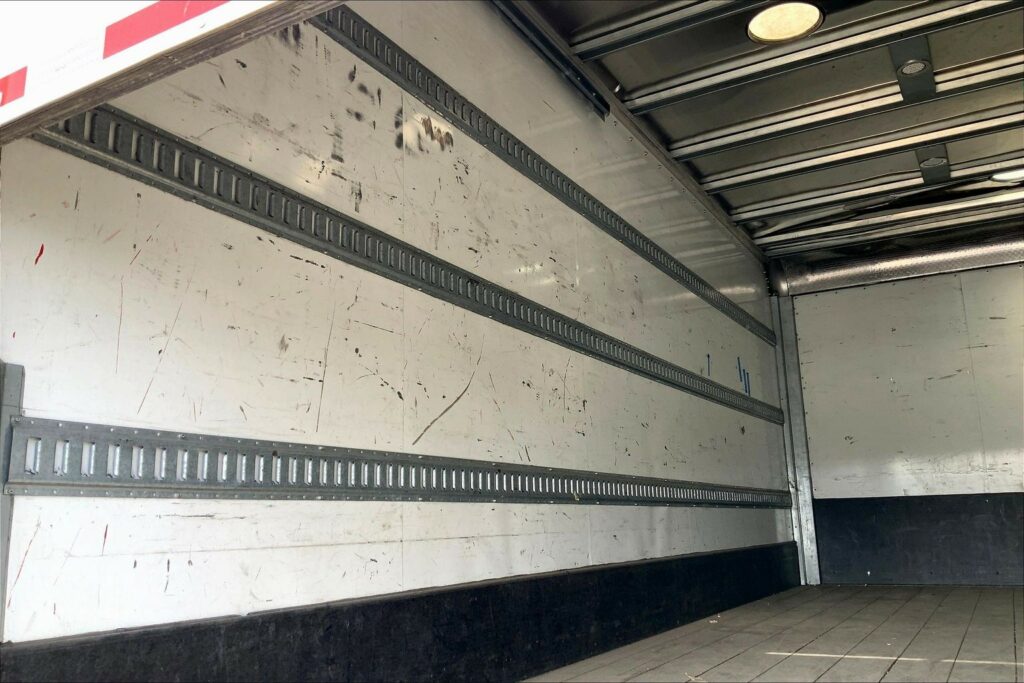 2021 CUM MV607 Medium Conventional