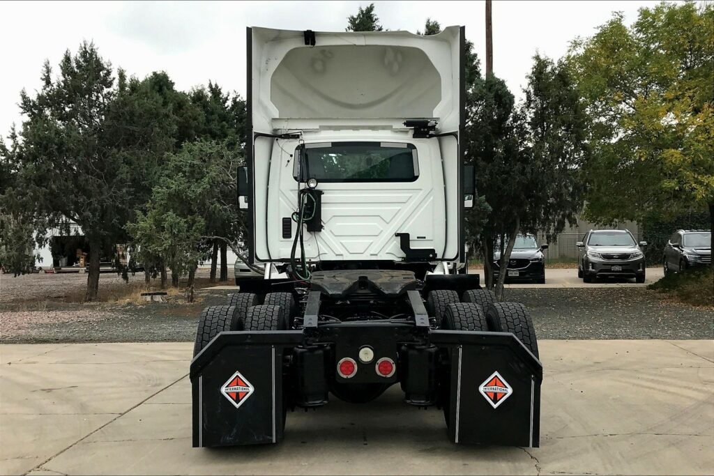 2020 CUM LT625 6×4 Day Cab