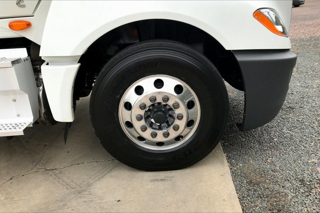 2020 CUM LT625 6×4 Day Cab