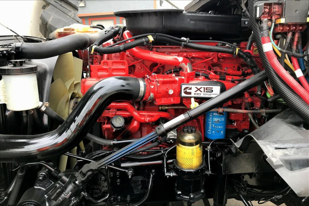 2020 CUM LT625 6×4 Day Cab