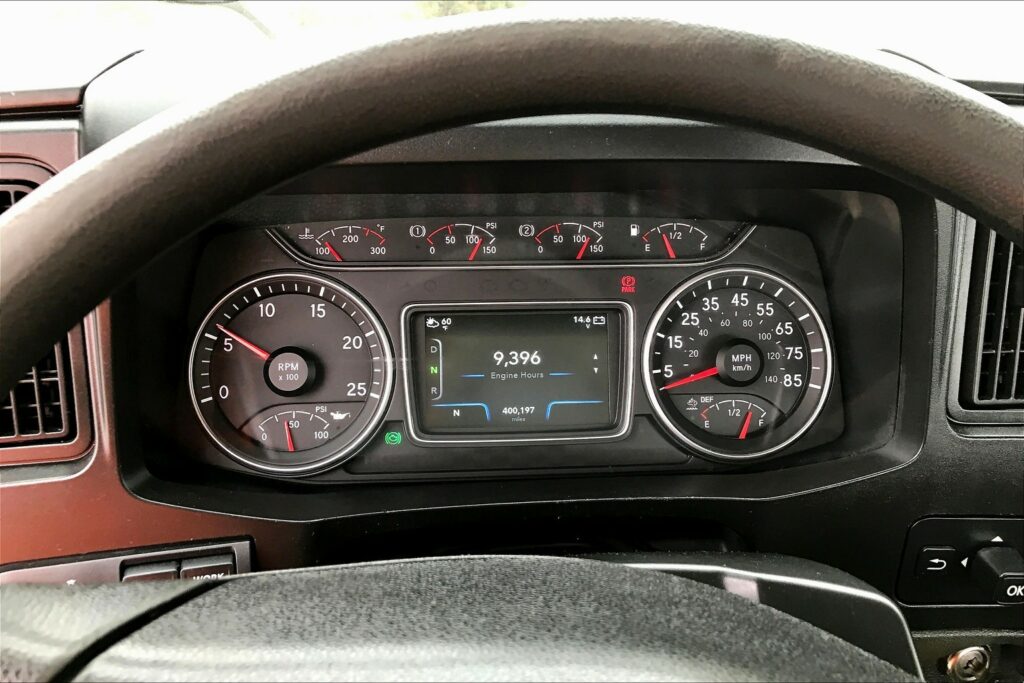 2020 CUM LT625 6×4 Day Cab