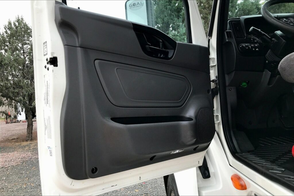 2020 CUM LT625 6×4 Day Cab